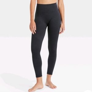 Women's ribbed seamless leggings!